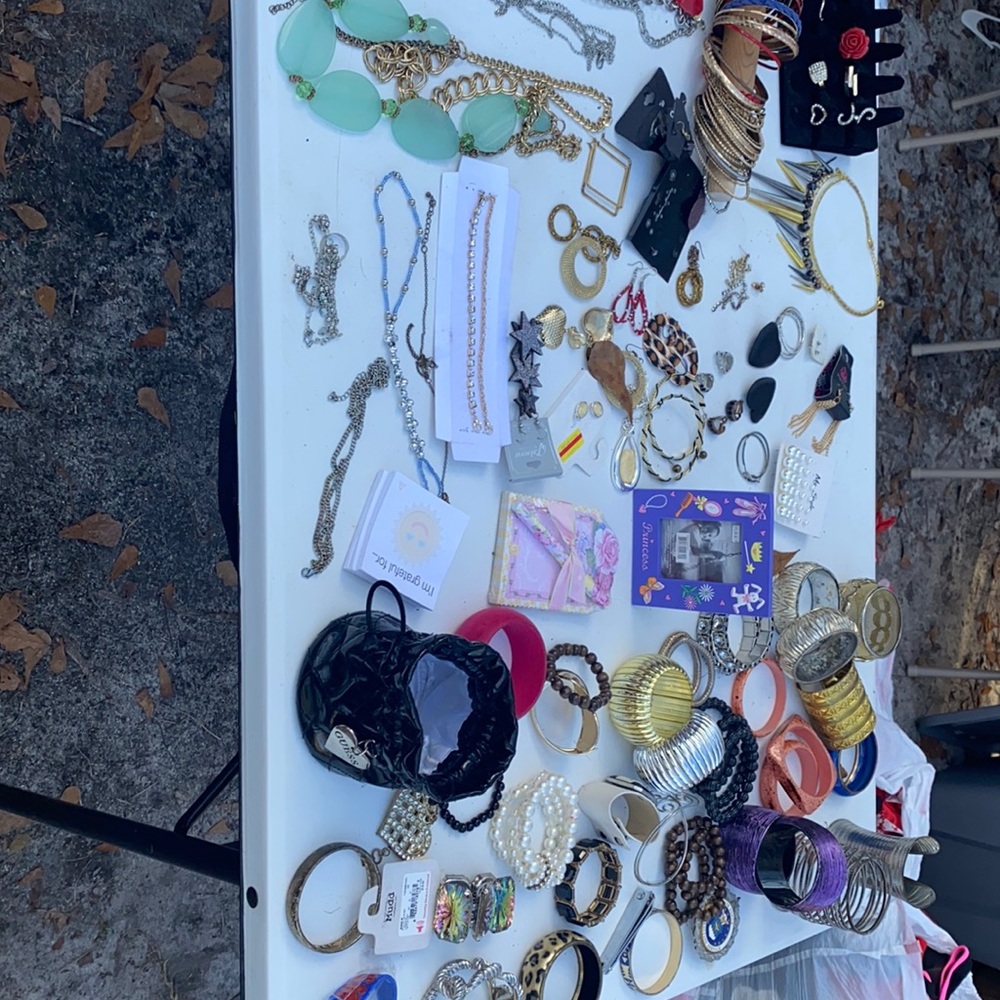 Costume Jewelry in good condition
